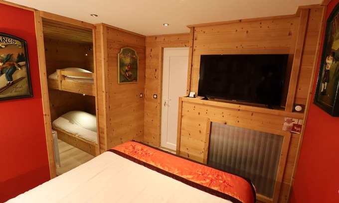Albertville Appartement | Studio confort familial 4 pers. Douche italienne