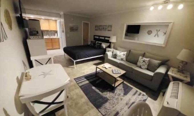 South End Appartement | Studio condo-great location