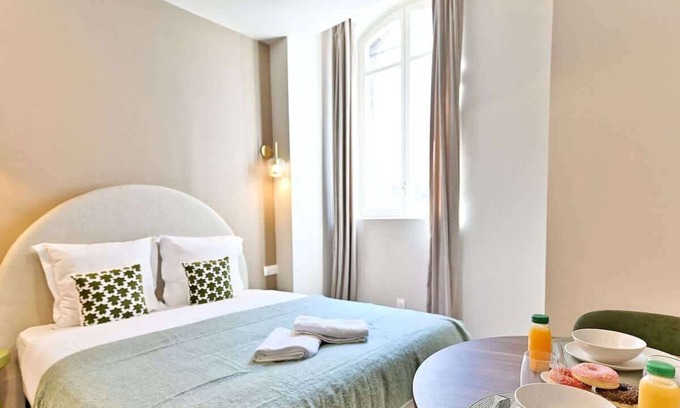 Le Pre-Saint-Gervais Appartement | Studio cosy climatisé – confort & calme