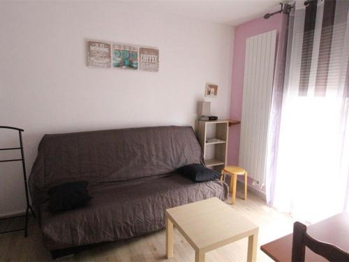 Bagneres-de-Luchon Appartement | Studio cosy à Luchon - Balcon, garage privé, animaux admis, télécabine à proximité - FR-1-313-183