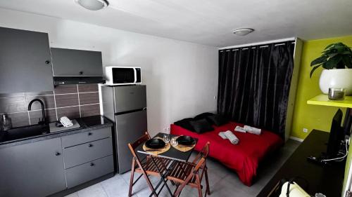 Pignan Appartement | Studio cosy à Pignan au coeur du village médieval