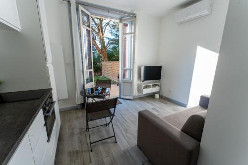 Venissieux Appartement | Studio cosy avec jardin privatif proche transport