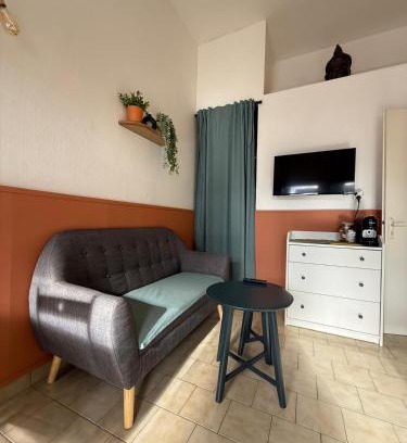 Tours Appartement | Studio cosy avec mezzanine et parking proche centre