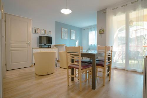 Greoux-les-Bains Appartement | Studio Coté Jardin