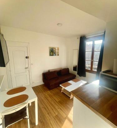 Old Town Appartement | Studio D Charmant cocon moderne proche centre
