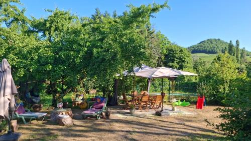 L'Etoile Appartement | Studio dans belle maison ancienne et jardin fermé
