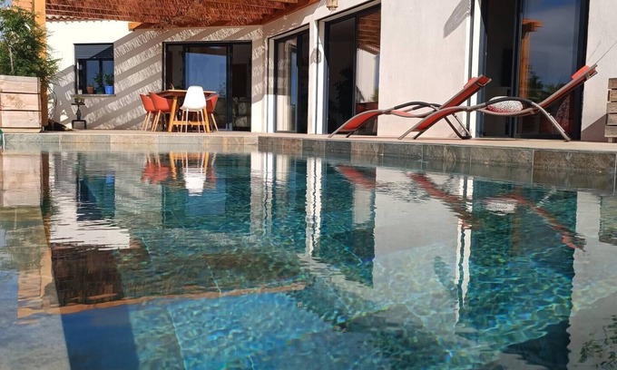 Bize-Minervois Appartement | Studio dans le Minervois entre mer et montagne.