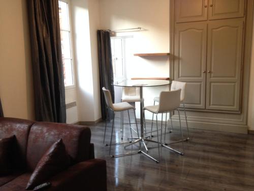 Figeac Appartement | Studio de la Halle.
