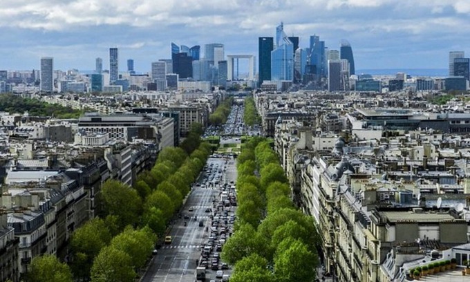 Gambetta Appartement | Studio Deluxe With Balcony In La Défense Paris