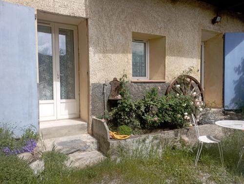 La Saulce Appartement | studio du jardin