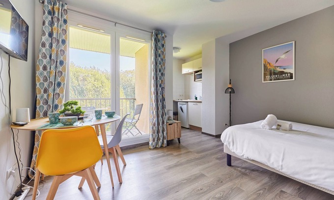 Equemauville Appartement | Studio Escapade Normande - Welkeys