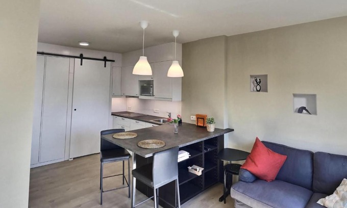 Fexhe-le-Haut-Clocher Appartement | Studio Félicie