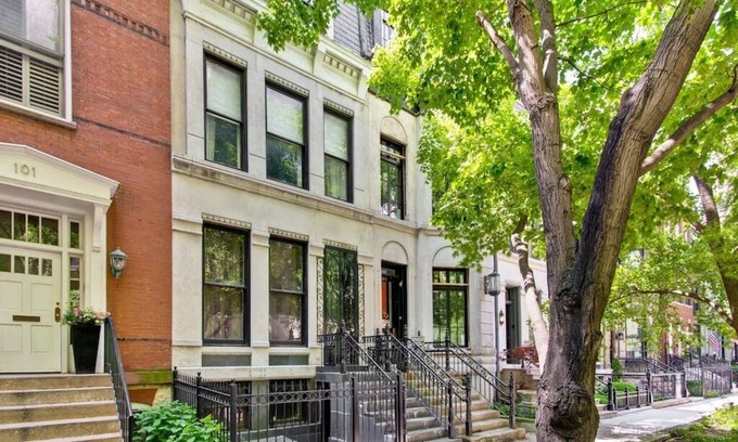 Gold Coast Appartement | Downtown Chicago Studio in Prime Location