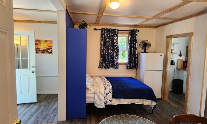 Burdett Appartement | Studio Flat with Private entrance on Seneca Lake Wine Trail