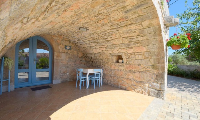 Skrbcici Appartement | Garçonnière avec la terrasse Skrbčići, Krk (AS-20440-a)