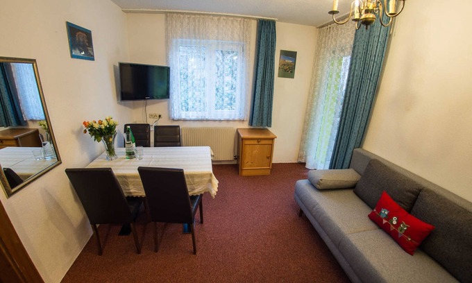 Fliess Appartement | Studio pour 2-3 personnes - Europa Pension Tirol