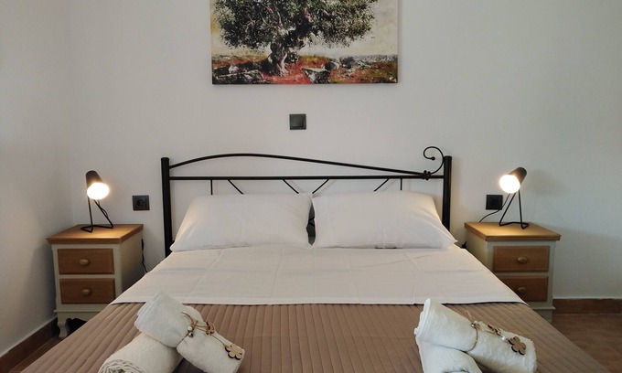 Eleios-Pronnoi Maison | Studio for rent in Tzanata Kefalonia