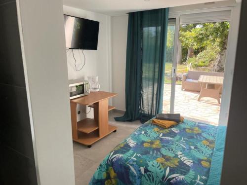 Sainte-Genevieve-des-Bois Appartement | Studio proche PARIS-orly
