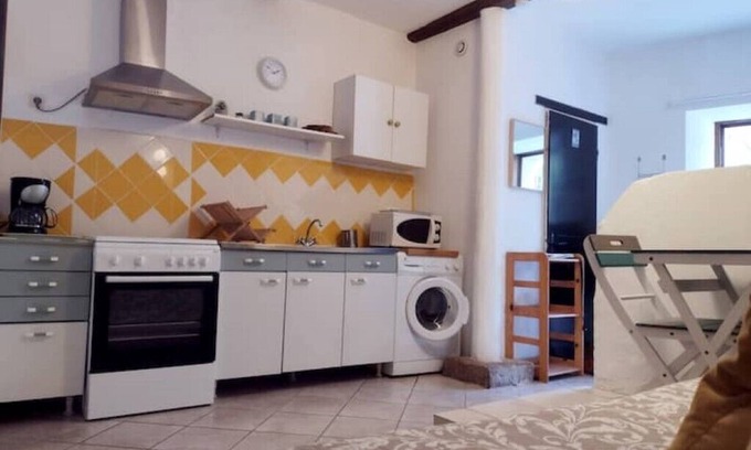 Riez Appartement | Studio Genêt