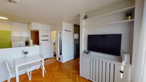 Casale Monferrato Appartement | Studio in Centro "Stile Varsavia" con Check-in Automatico H24