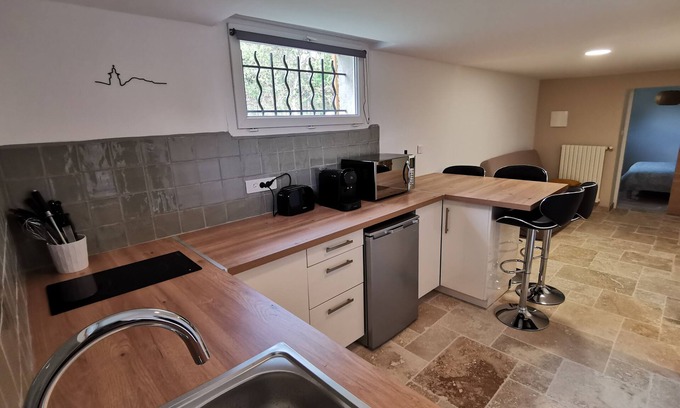Saint-Etienne-du-Gres Appartement | Studio La Casita