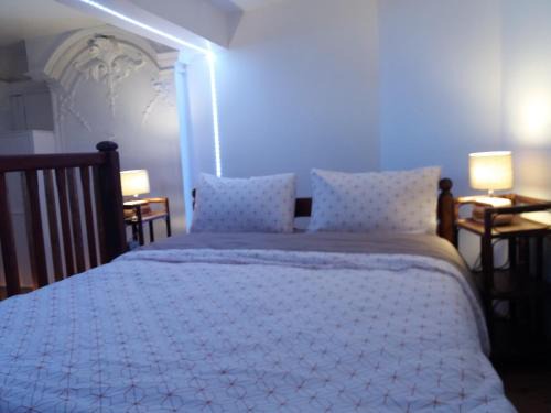 Limoux Appartement | Studio la Nuit au Coeur de ville