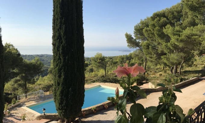 Ceyreste Appartement | Séjour de rêve devant la plus belle baie du monde