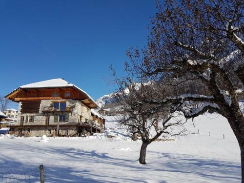 Montmin Appartement | Studio Les Chanterelles