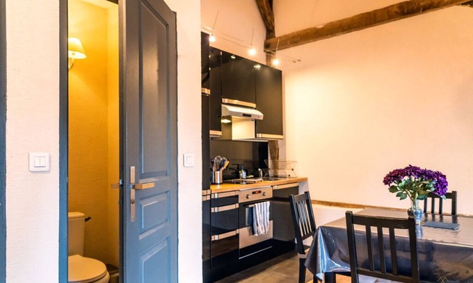 Bailly Appartement | Studio LILAS, capacité 4 personnes
