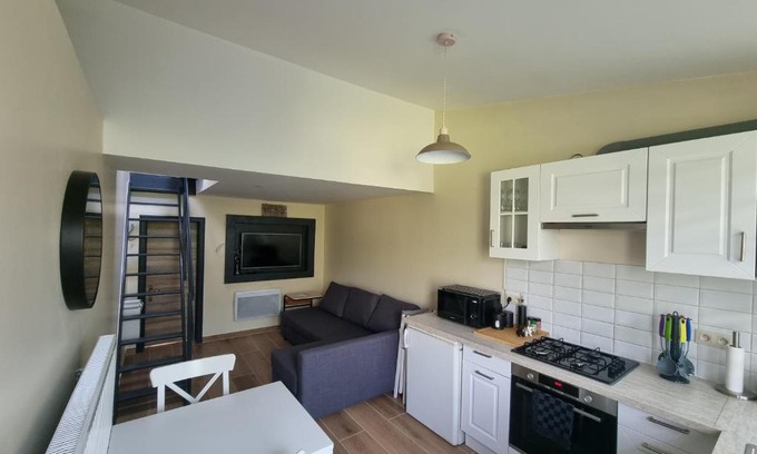 Lillois-Witterzee Appartement | Studio Lillois
