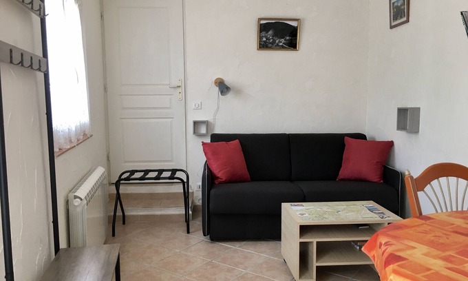 Comps-sur-Artuby Appartement | Studio “Lou Rigaou”