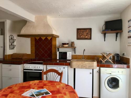 Comps-sur-Artuby Appartement | Studio Lou Rigaou