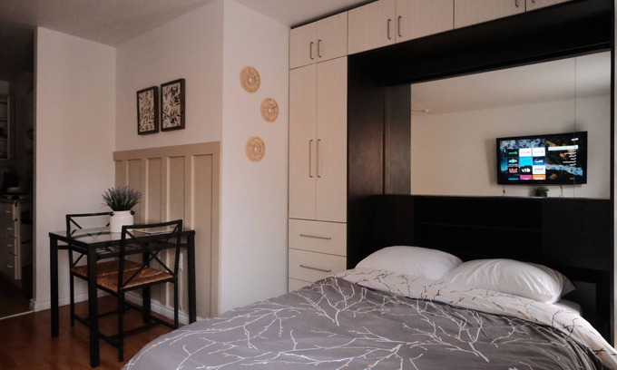 Gay Village Appartement | Studio lumineux et pratique – Emplacement central à Ville-Marie