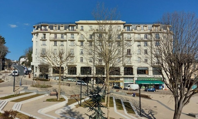 Chatel-Guyon Appartement | Studio meublé idéalement situé entre le resort et le parc Thermal