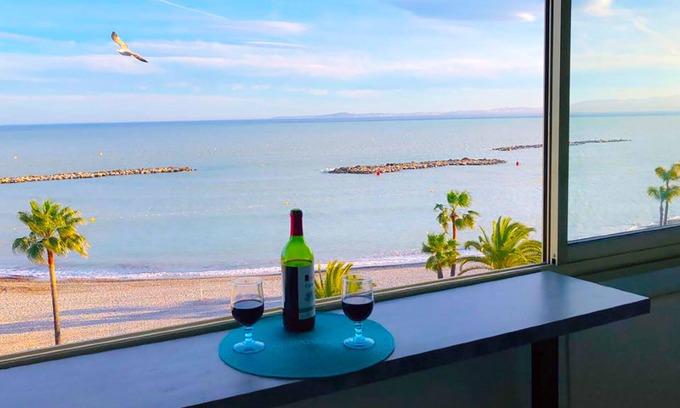 Saint-Laurent-du-Var Appartement | Studio moderne 4 pers - Vue mer plage panoramique