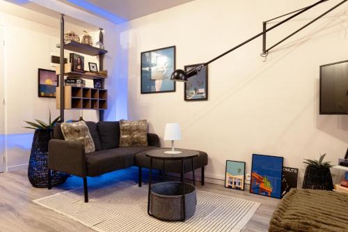 Clemenceau Appartement | Studio Moderne - Hyper-Central et Calme