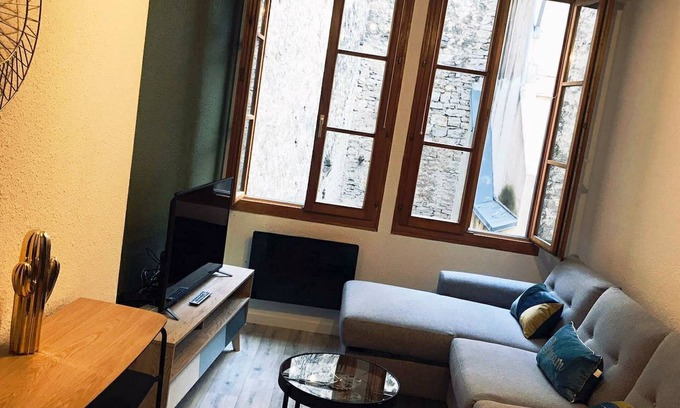 Besancon Appartement | Studio N ° 202 Furnished Besançon 15 Rue Battant