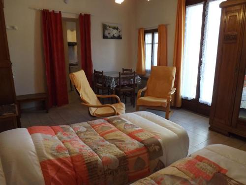 Amelie-les-Bains-Palalda Appartement | Studio n°3, agréable et bien situé