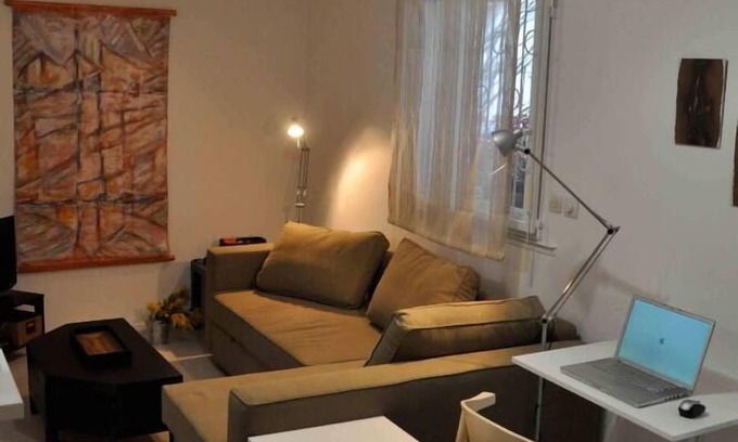Le Busca Appartement | Studio proche centre et canal du Midi, parking privé, terrasse sur jardin