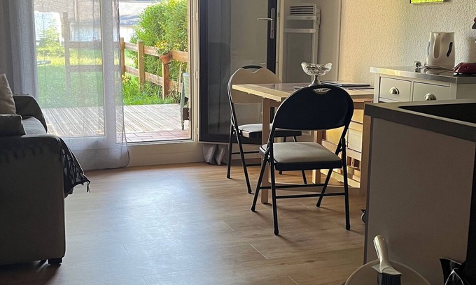 Lans-en-Vercors Appartement | Studio calme, proche du centre avec jardin
