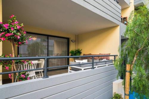 Les Salines Appartement | Studio NEUF - PORTES DE MONACO - Confort - Wifi - Clim