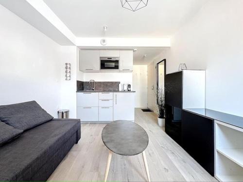 Oullins Appartement | Studio paisible - métro Oullins centre