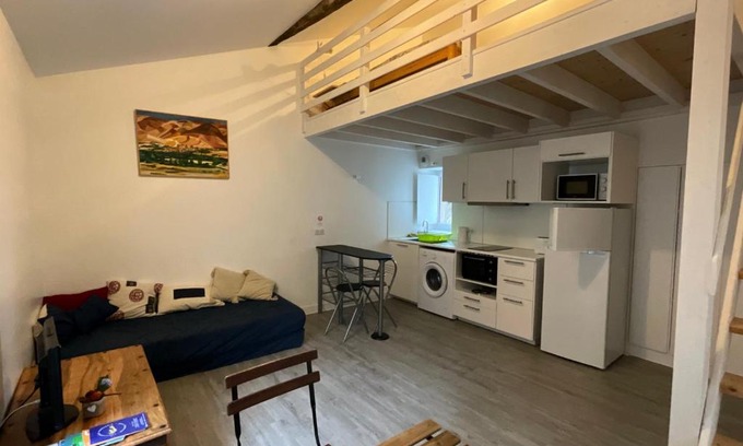 Richebourg - Saint-Clement Appartement | Studio proche cathédrale