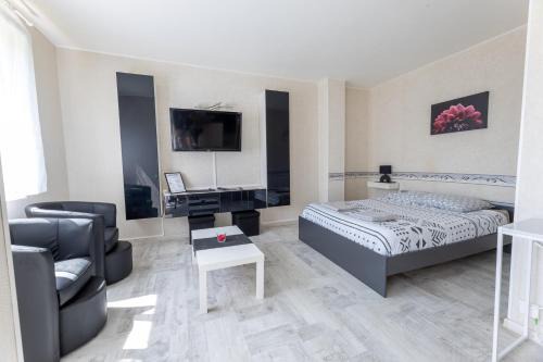 Parthenay Appartement | Studio Proche Gare Parthenay avec Parking