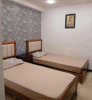 Annaba Appartement | Studio propre avec garage à Valmascort Annaba