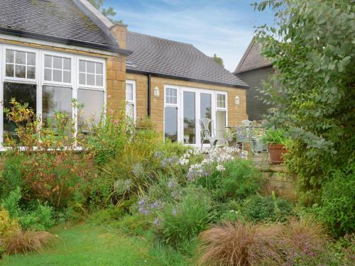 Todenham Maison | Studio Quercus