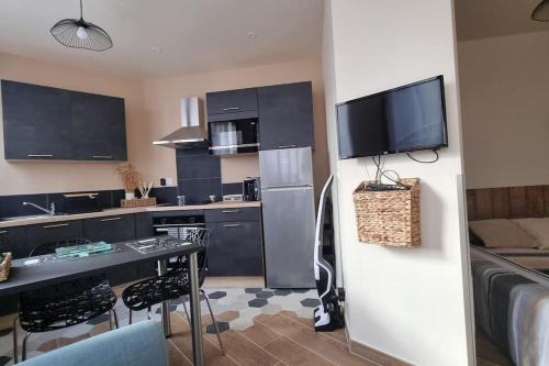 Chatel-Guyon Appartement | Studio refait à neuf classé 3 étoiles