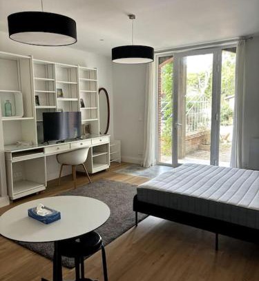 Lafourguette Appartement | Studio terrasse Villa Odette