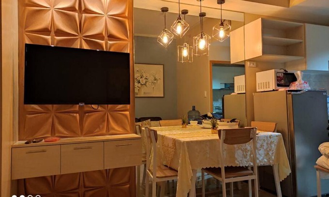 North Reclamation Area Appartement | Studio U Across SM Cebu with kitchen! sunvida 2407