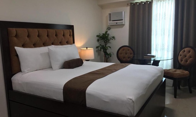 Legazpi Village Appartement | Studio Unit at The Beacon Makati
